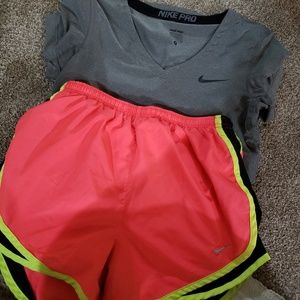 Nike pro bundle